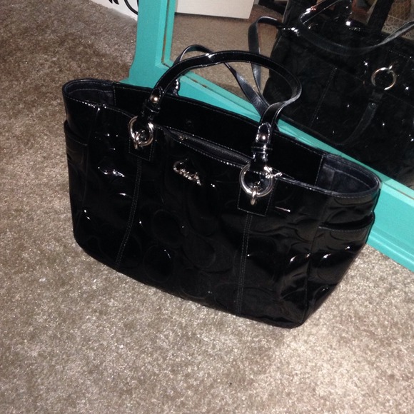 Black Coach purse - Picture 3 of 3