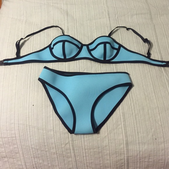 Triangl Bikini SOLD ON VINTED