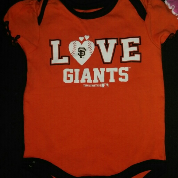 Sale* Giants onesies 0-3 months - Picture 2 of 4