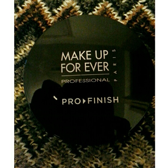 Make up Forever  Golden Amber (Tan)