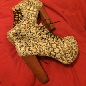 Brand New Jeffrey Campbell snake print Lita boot