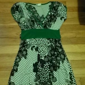 Black white and green top