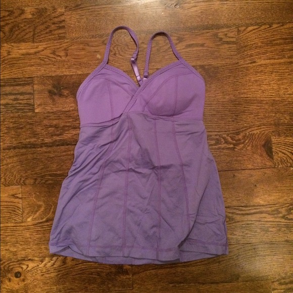 Lululemon tank