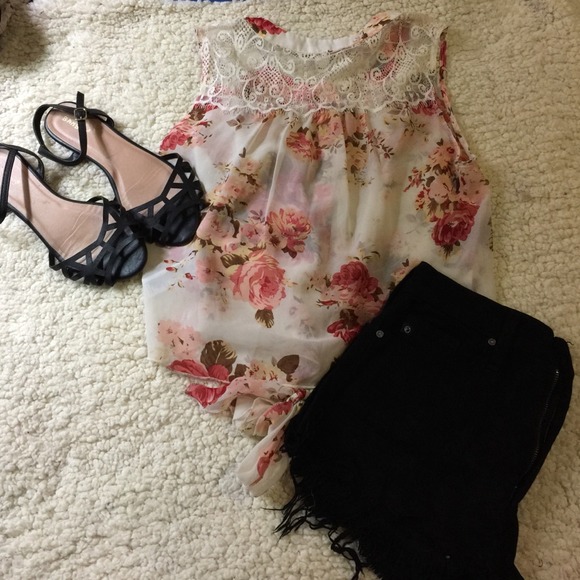 Flower print shirt - Picture 3 of 3