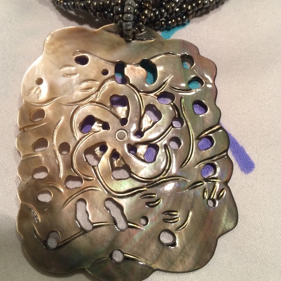 Necklace - Picture 2 of 3