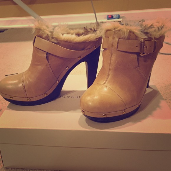 BCBG BG-MILLARD BCBGeneration