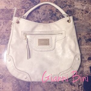 Gianni Bini Handbag