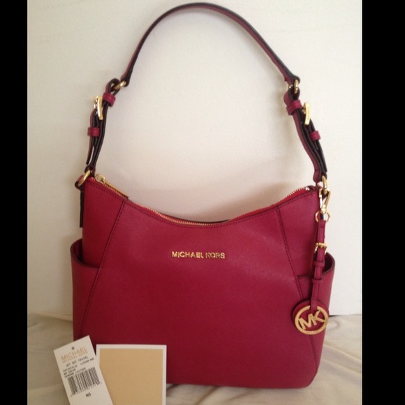 Michael Kors Handbags - <REDUCED>was $205/Authentic MICHAEL KORS Jet Set