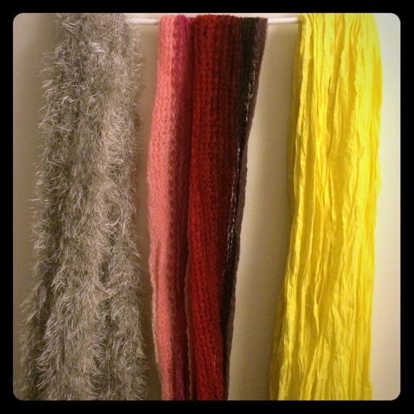 Bundle of scarves