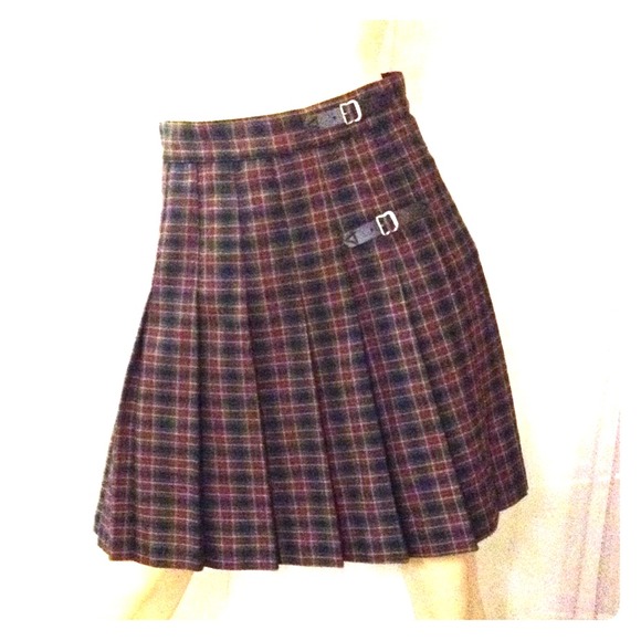 Dresses & Skirts - Sexy preppy plaid school girl skirt
