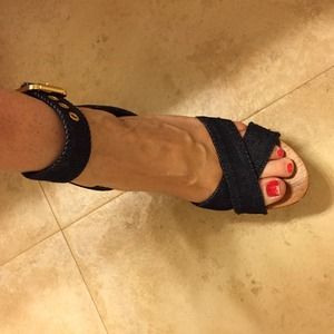 Extra pics of Tory burch wedges