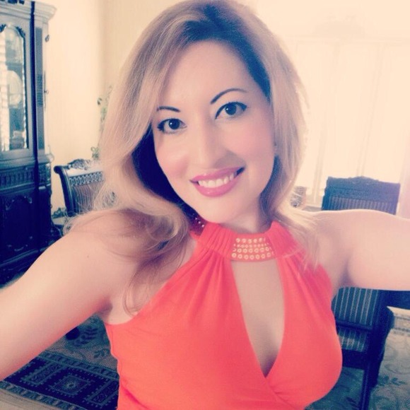 Meet your seller/buyer! ๐๐๐ ๐๐๐ - Picture 3 of 3