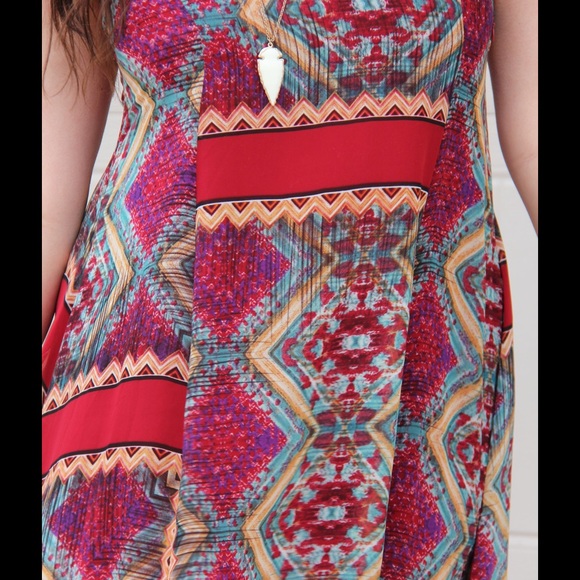 ❌SOLD OUT ❌ Boho assymertrical slip dress - Picture 3 of 3