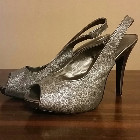 Silver glitter lulu Townsend peep toe pumps