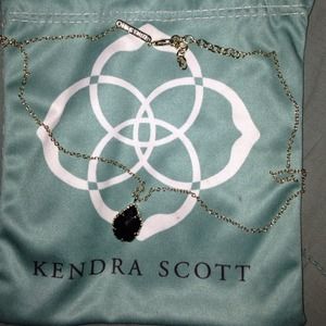 black stone Kendra Scott kiri necklace