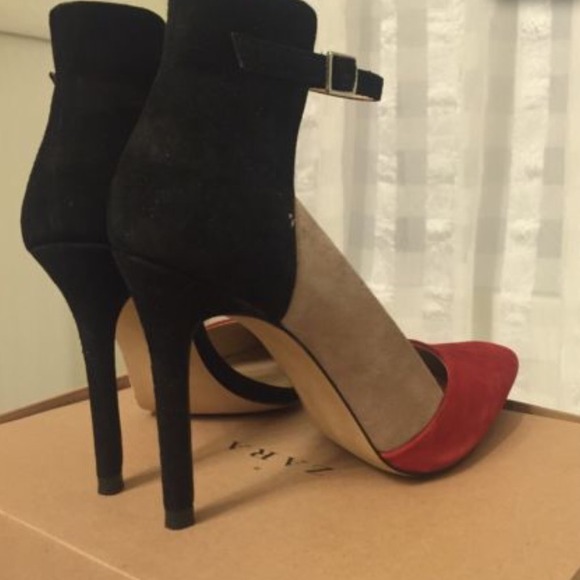 Zara Black Red Pointed Heels - Picture 4 of 4