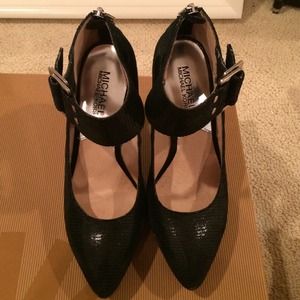 Michael Kors High heels!!