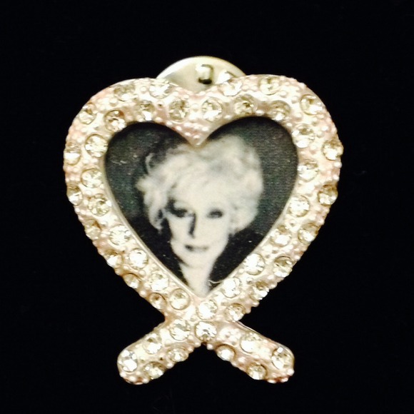 SOLD 😉 Broach - Picture 2 of 3
