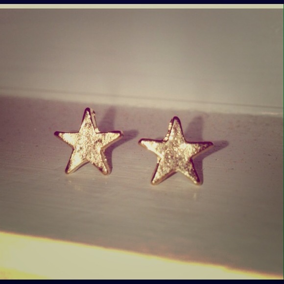 Star earrings