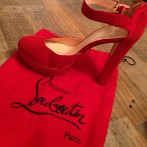 🎉Christian Louboutin Suede Ankle-Wrap Platform🎉