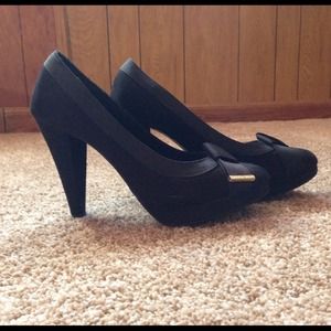 Christian Siriano shoes!