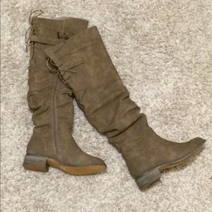 🆕 Suede Knee high boots REDUCED!!!