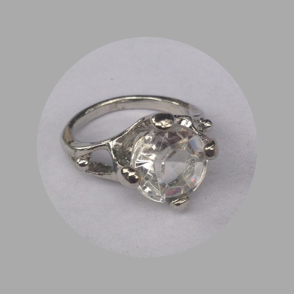 Jewelry - BUY ONE GET ONE HALF (200+ ITEMS)
