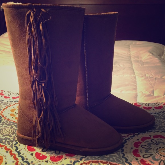 Ugg fringe knockoffs