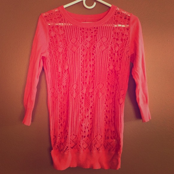 Old navy crotchet sweater