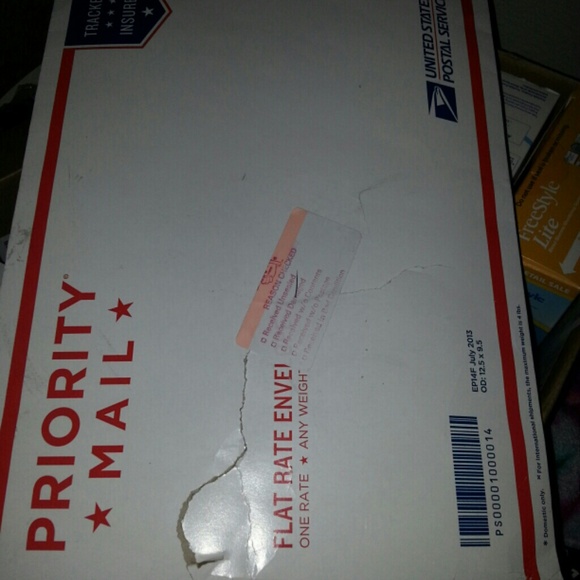 Envelope - Picture 1 of 2