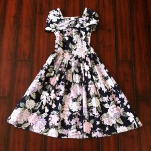 •new• vintage floral dress