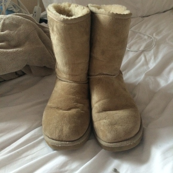 UGG Boots - AUTHENTIC ugg boots!