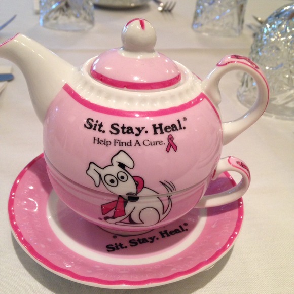 Pink find a cure tea-for-me set