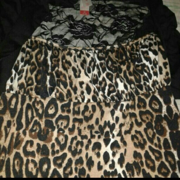 Cheetah print lace back top - Picture 1 of 1