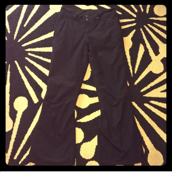 North face ski snowboard pants size M NWOT