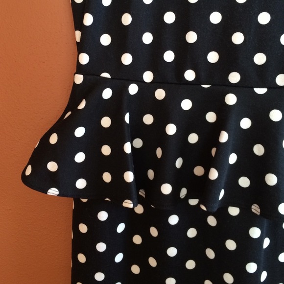 Peplum dress - Picture 2 of 4