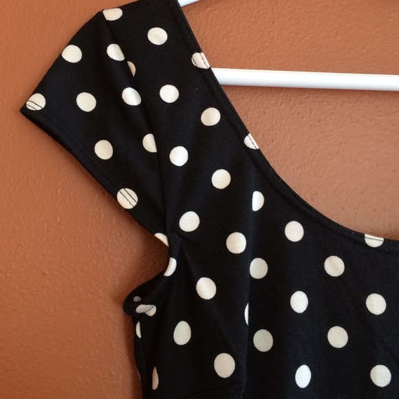 Peplum dress - Picture 3 of 4