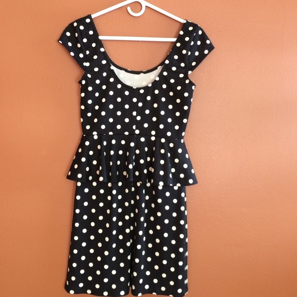 Peplum dress - Picture 4 of 4