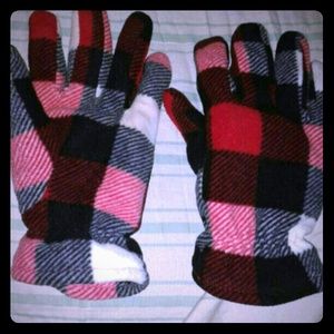 Warm gloves