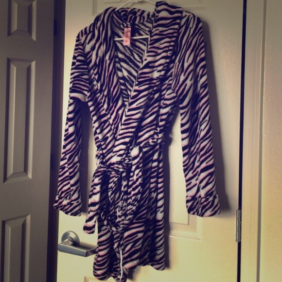Black and pink robe
