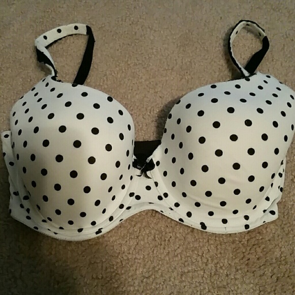 32ddd Victoria's secret demi!