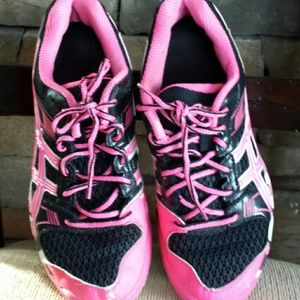 Asics volleyball shoes