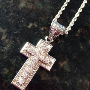 Crystal cross with medium length  neckless.