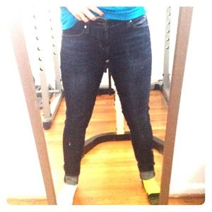 Butt Lifting Skinny jeans! :)
