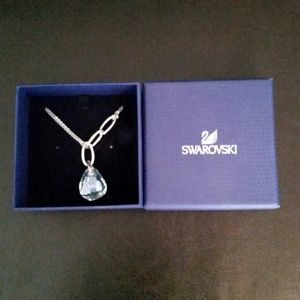 Swarovski necklace (light blue)