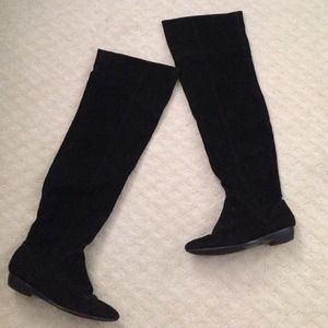 Thigh high suede black boots