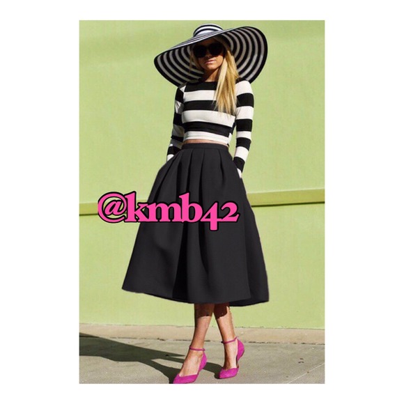 Dresses & Skirts - Host Pick! VINTAGE GLAM MIDI SKIRT