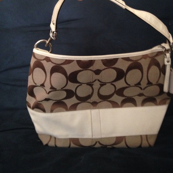 Coach large hand bag authentic