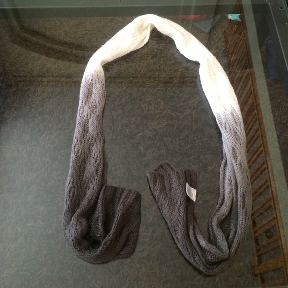 Ombré scarf