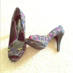 Nine West Gray and Neon Cheetah Pumps